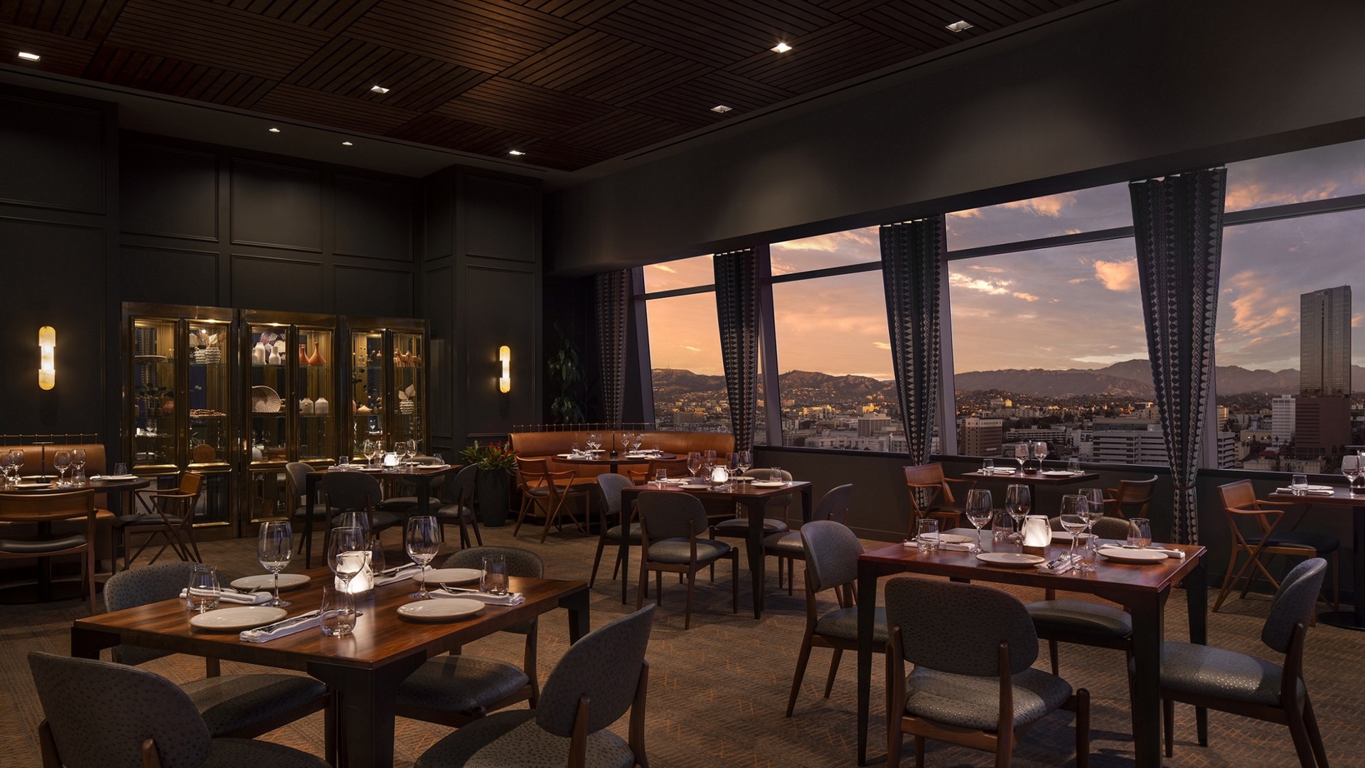 Dusk sets on the beautifully design dinning room.